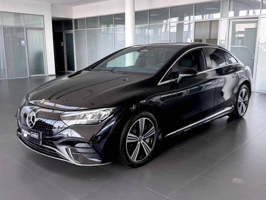 comprar Mercedes-Benz Modelo EQE 500 2025 Fabricación en línea