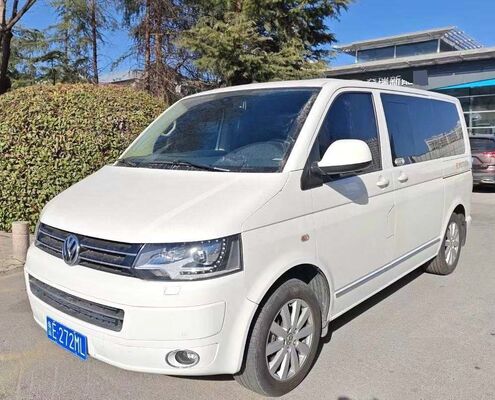Bon prix Volkswagen Multivan 2012 2.0L Turbo Essence Luxe avec 170 000 km au compteur et documents prêts pour l'exportation en ligne