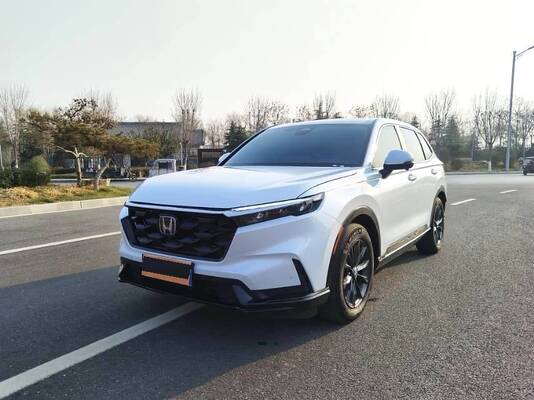 Bom preço Honda CR-V Hybrid SUV 2024 com e:HEV 2.0 CVT e 50.000 km rodados em Branco on-line
