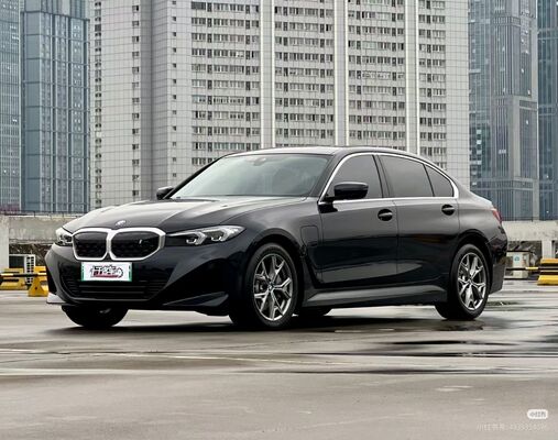 Bom preço 2024 BMW i3 Veículo elétrico com partes dianteiras substituídas oferecendo grande valor on-line