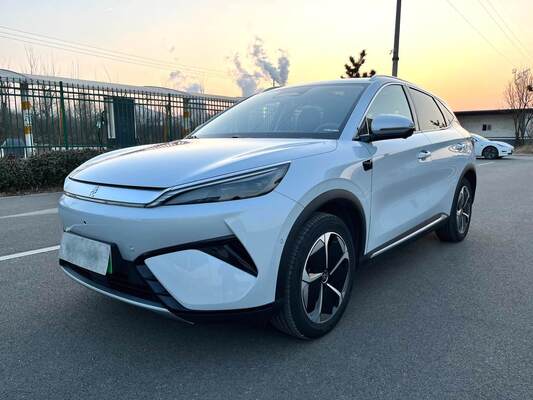 Buen precio 2025 BYD Yuan PLUS Smart Edition SUV eléctrico con rango de 510KM pintura original y sólo 8.000 km de distancia en línea